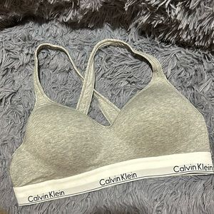 Calvin Klein Bra Wireless Sculpted Cup Size XL
